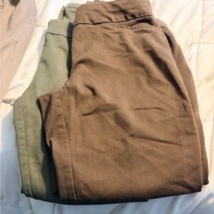 3 pair Croft & Barrow Women's Skinny Pants in Brow, Navy and Olive